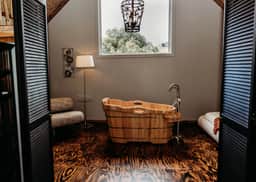 Barn Vibes Hot Tub, Tube Slide, Fishing Pond Petting Zoo - Image 5